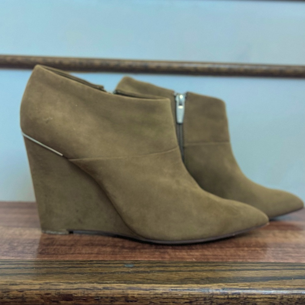Coach Tan Faux Suede Wedge Booties – Size 9B, Hidden Wedge Ankle Boots